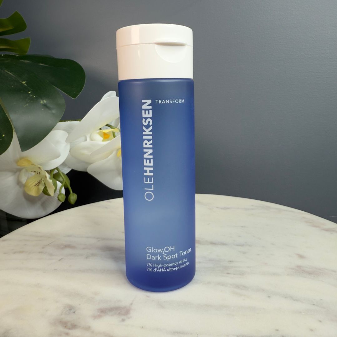 OLEHENRIKSEN Glow2OH 7% AHA Exfoliating Dark Spot Toner