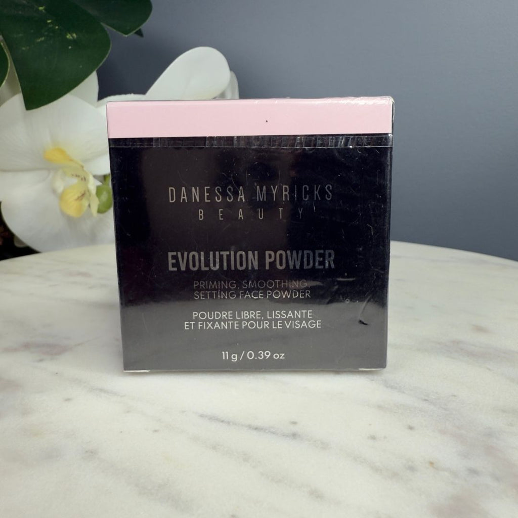 Danessa Myricks Beauty Evolution Setting & Blurring Loose Powder _ Pink (Translucent Brightening Pink)