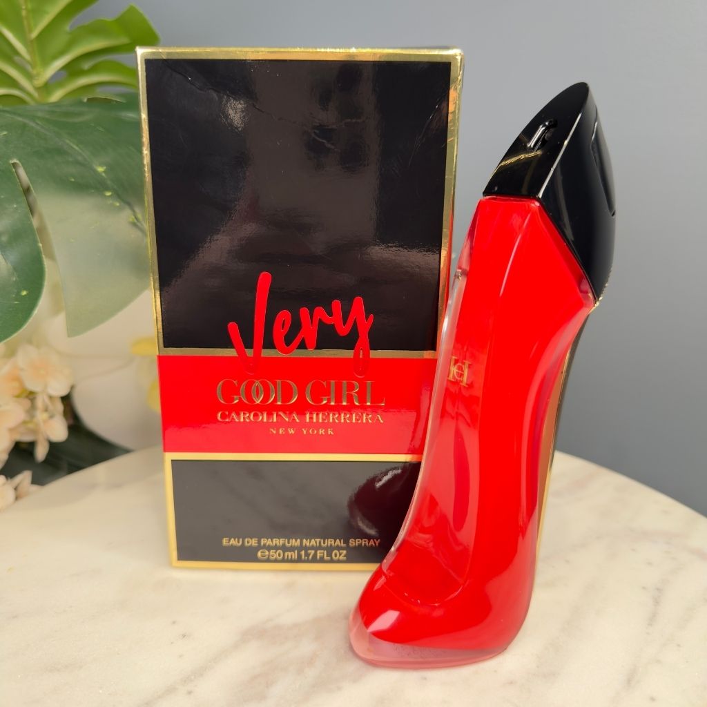Carolina Herrera - Very Good Girl Decant - Authentic by Belleetbold 