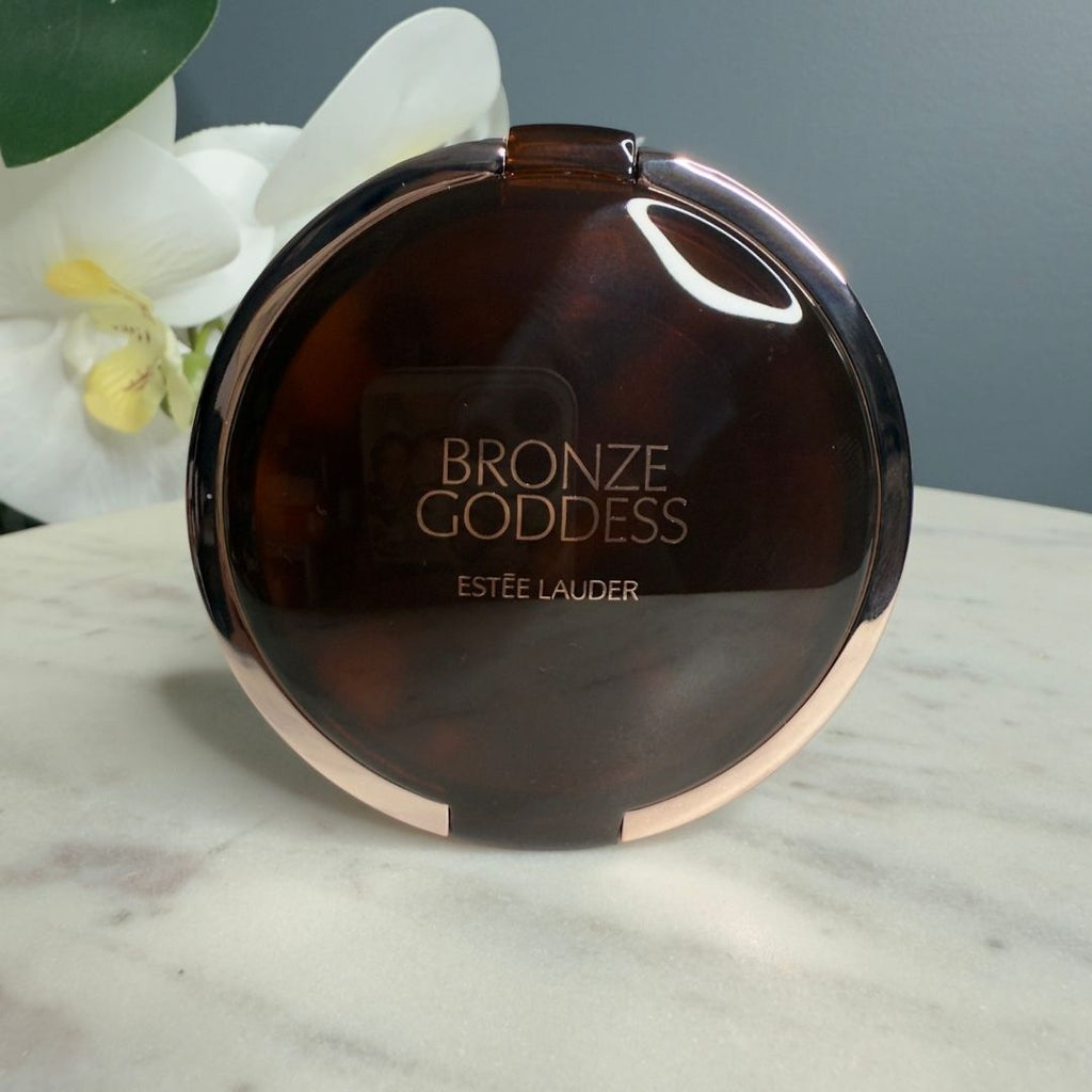 Estée Lauder Bronze Goddess Highlighting Powder Gelée – 02 Solar Crush