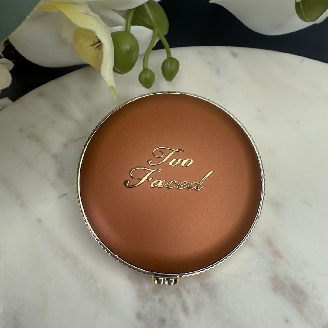 Poudre bronzante mate Chocolate Soleil de Too Faced