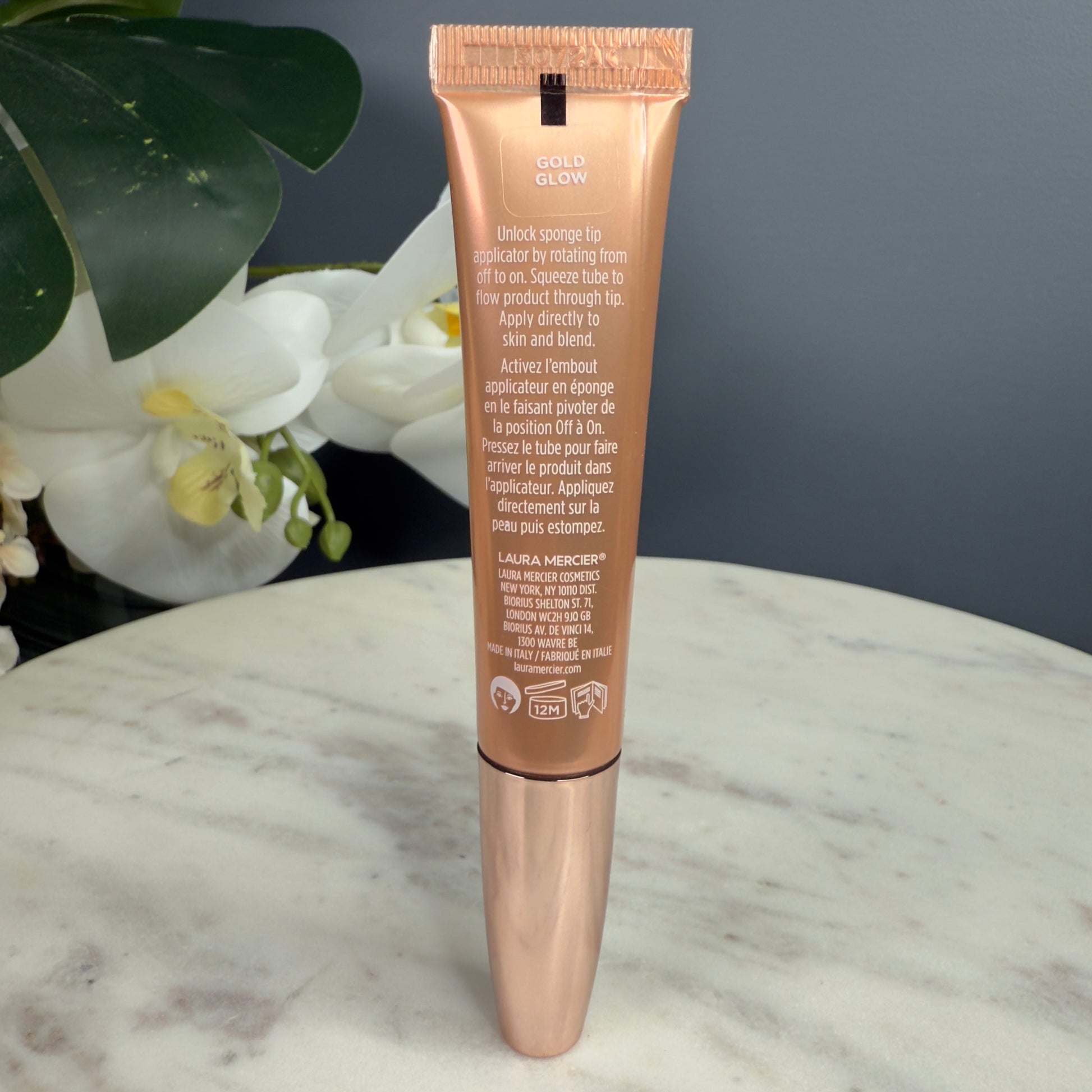 Enlumineur liquide RoseGlow de Laura Mercier – Éclat doré